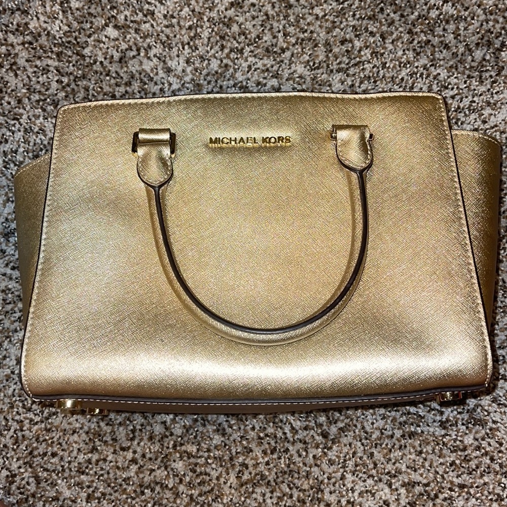 Michael Kors Gold purse